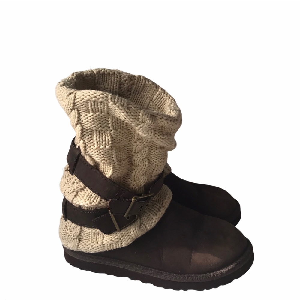 Ugg Australia Cassidee Buckle Cable Knit Boots 7 - Picture 2 of 10
